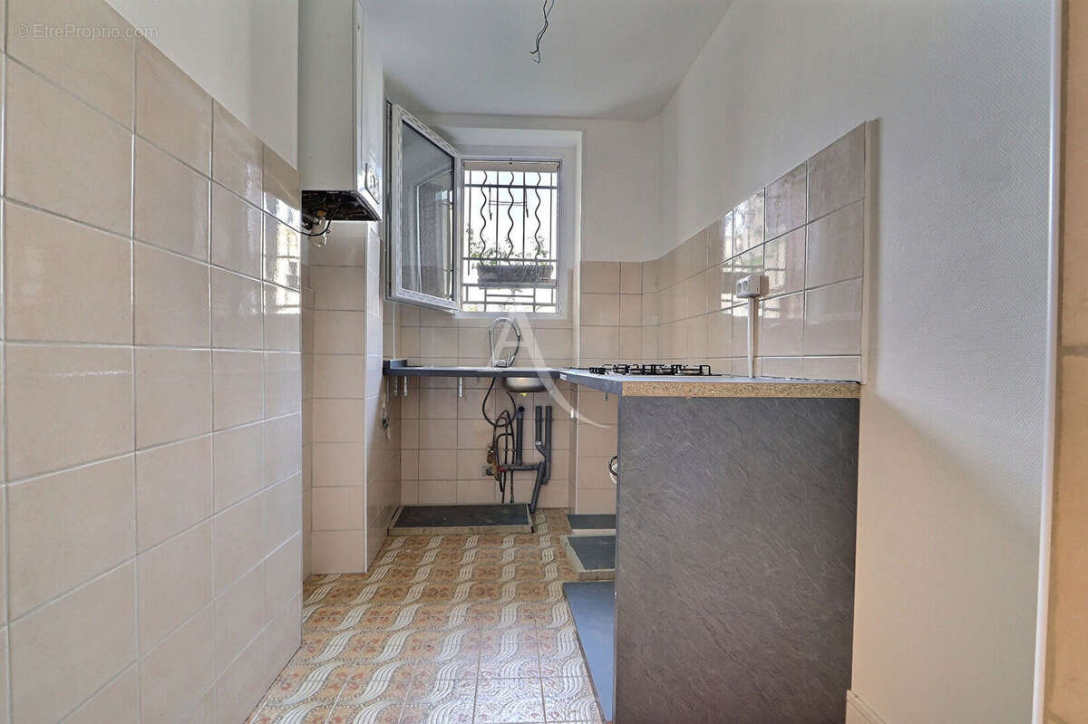 Appartement à AUBERVILLIERS