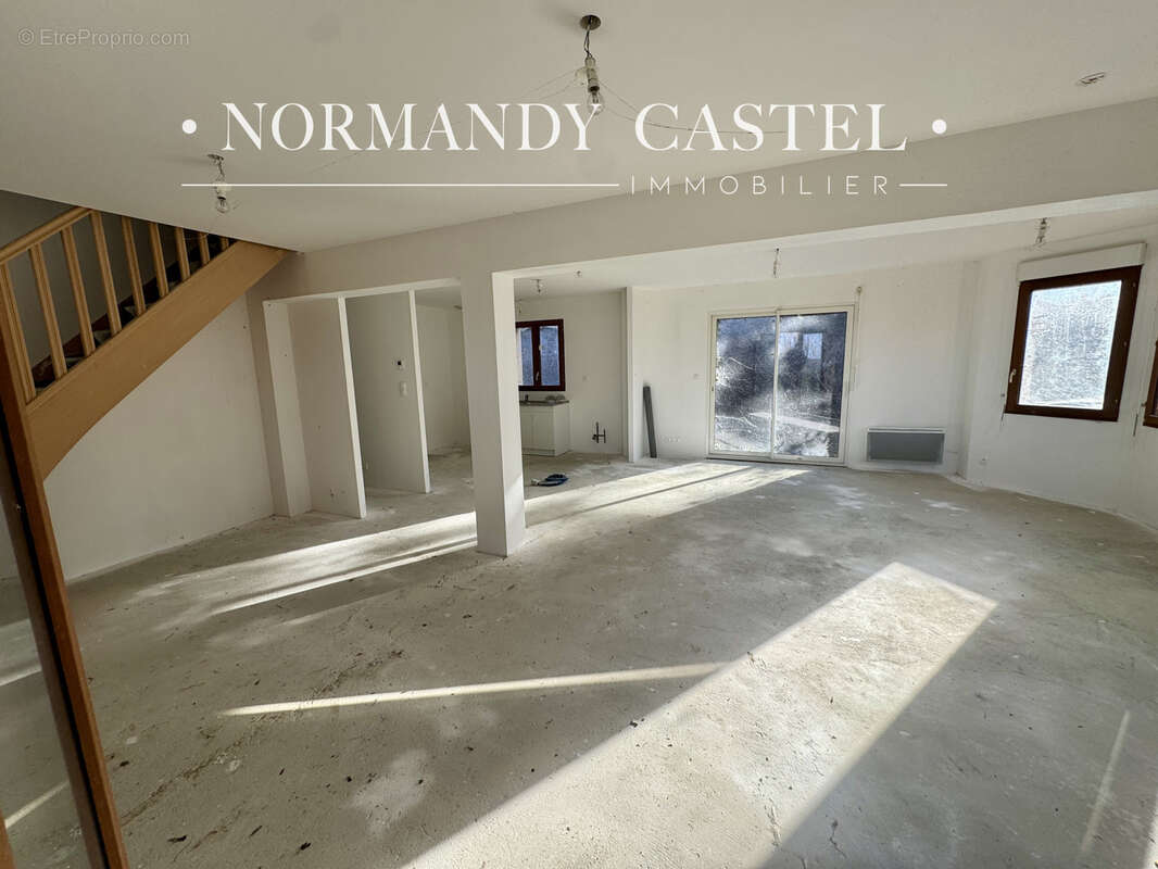 Maison à VILLERVILLE