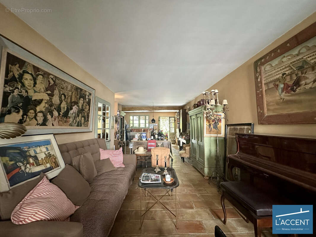 Maison à AIGUES-MORTES