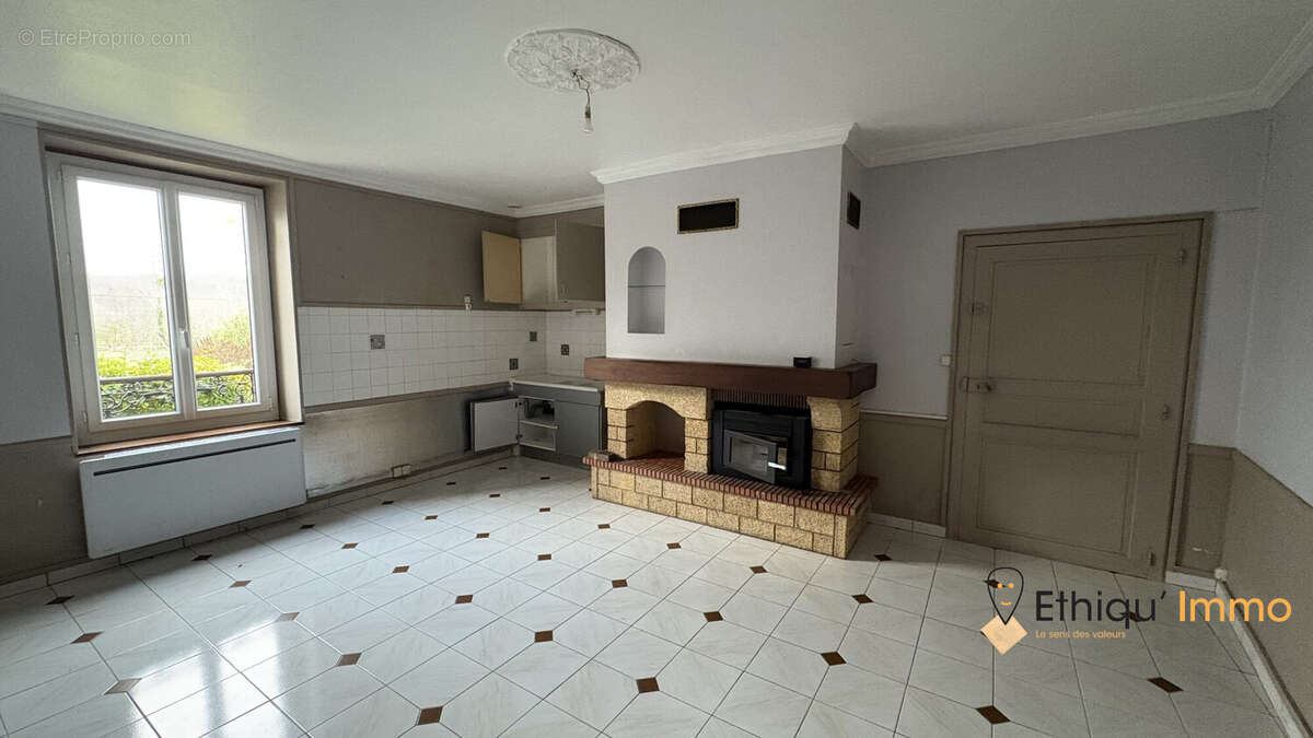 Maison à BOSSANCOURT