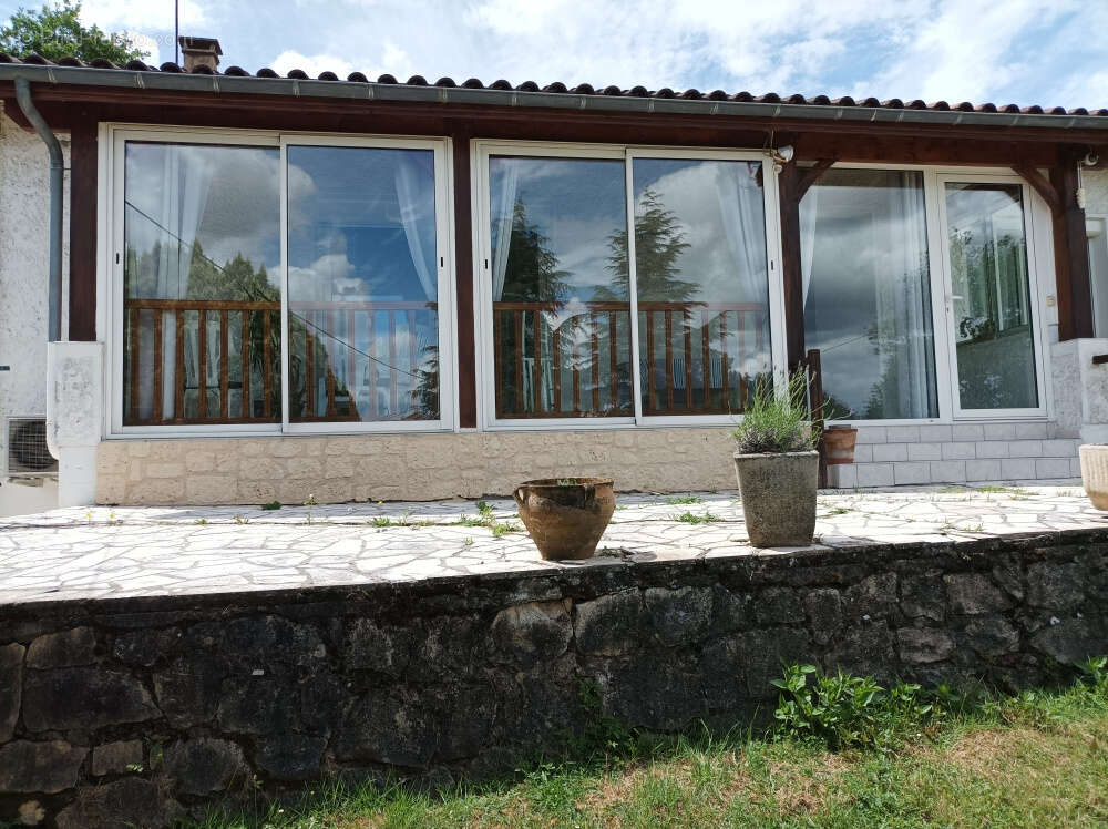 Maison à MONSEMPRON-LIBOS