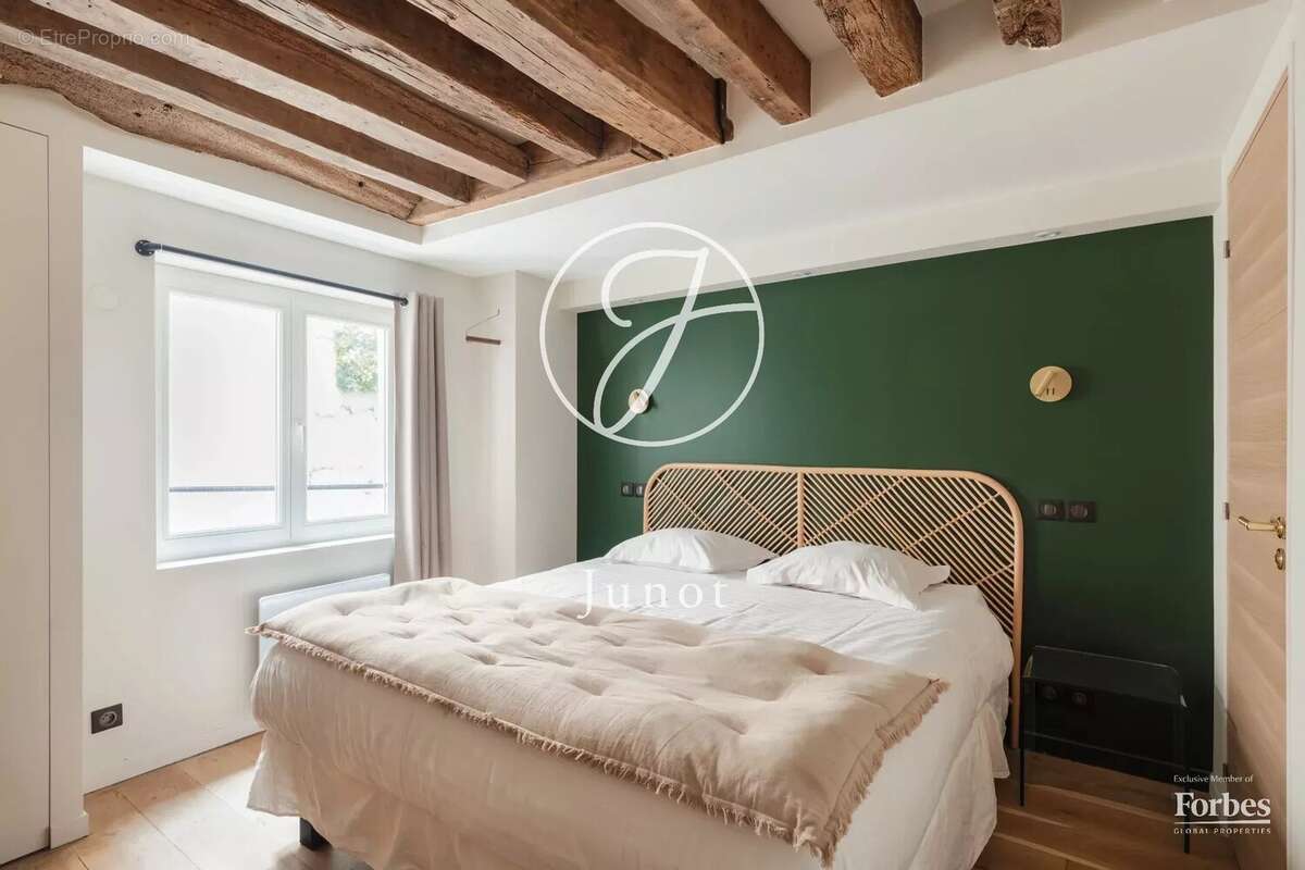 Appartement à PARIS-6E
