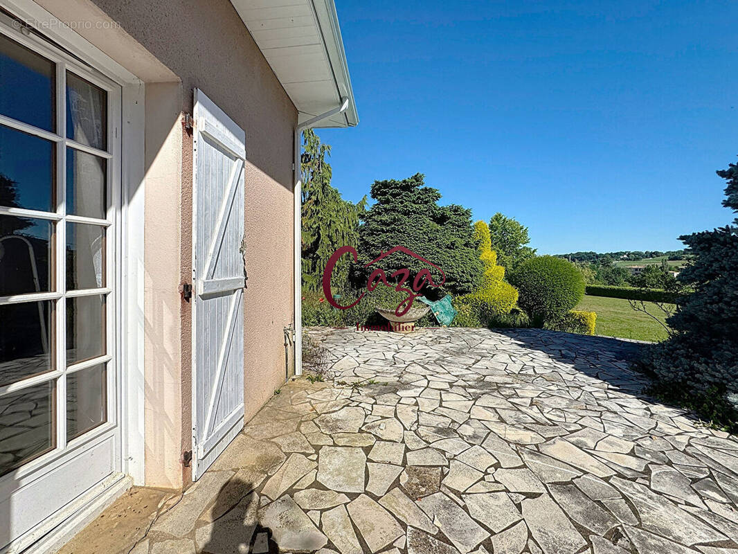 Maison à CAMBLANES-ET-MEYNAC