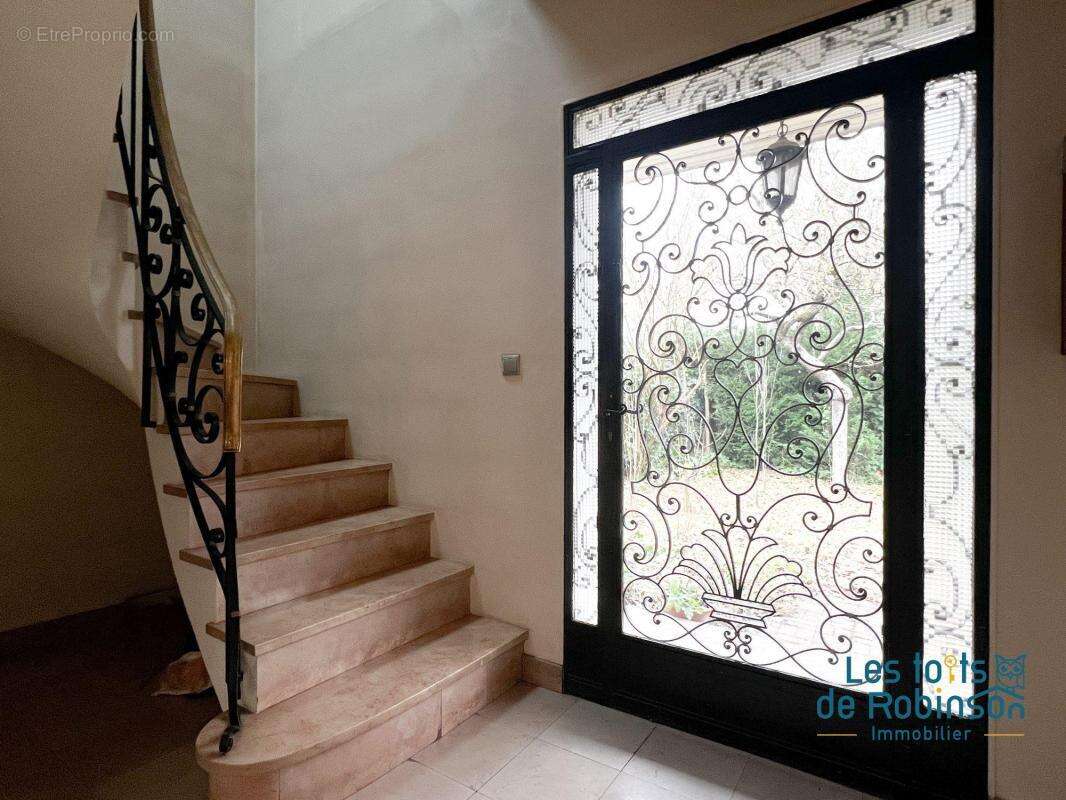 Maison à LE PLESSIS-ROBINSON