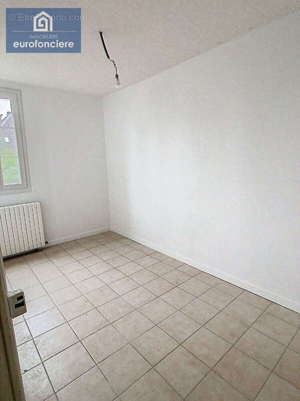 Maison à AIX-EN-OTHE