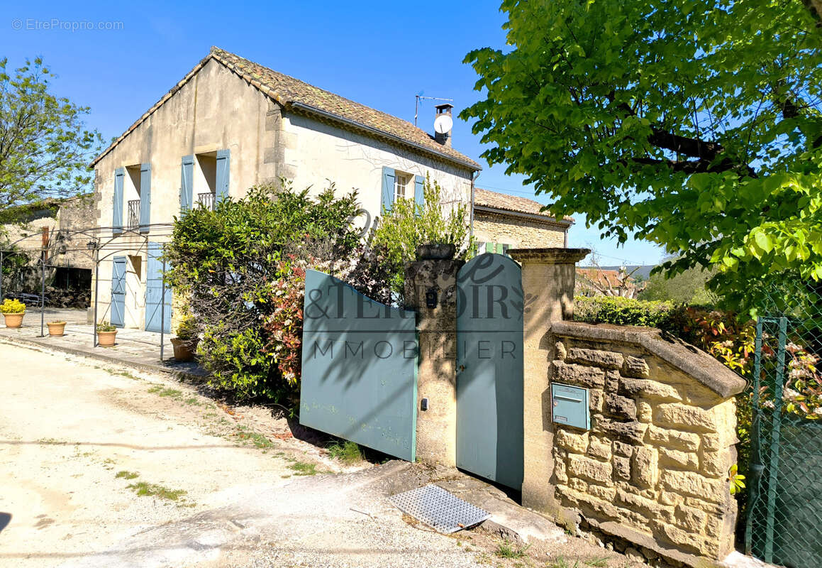 Maison à UZES