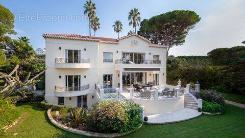 Maison à ANTIBES