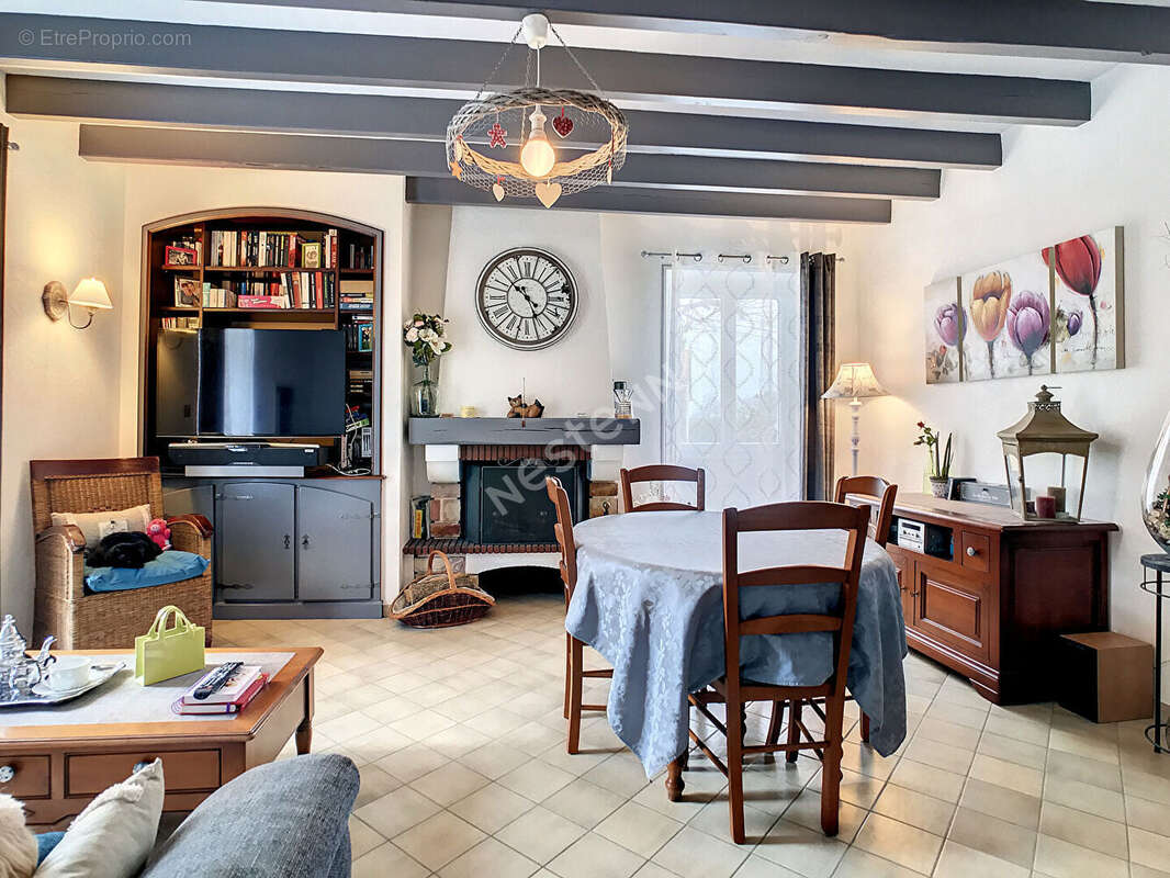 Maison de charme à vendre sur Sévremoine commune de Tillières - photo 5