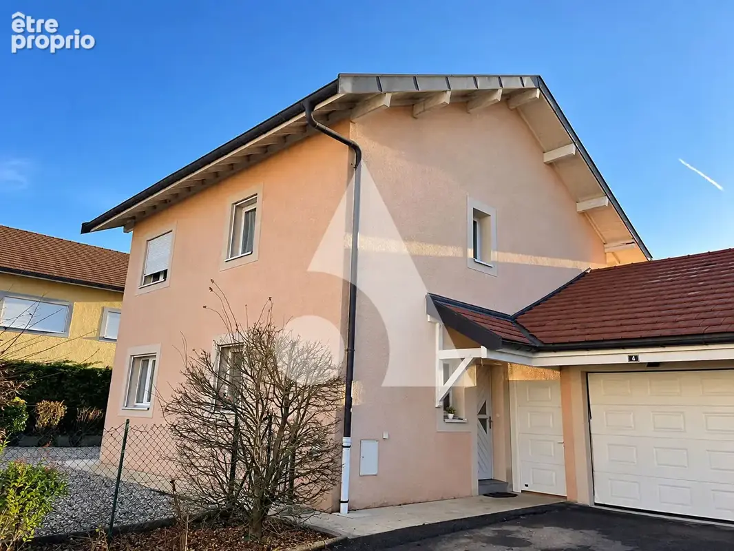 Photo Maison à Vetraz-Monthoux au prix de 690 000€