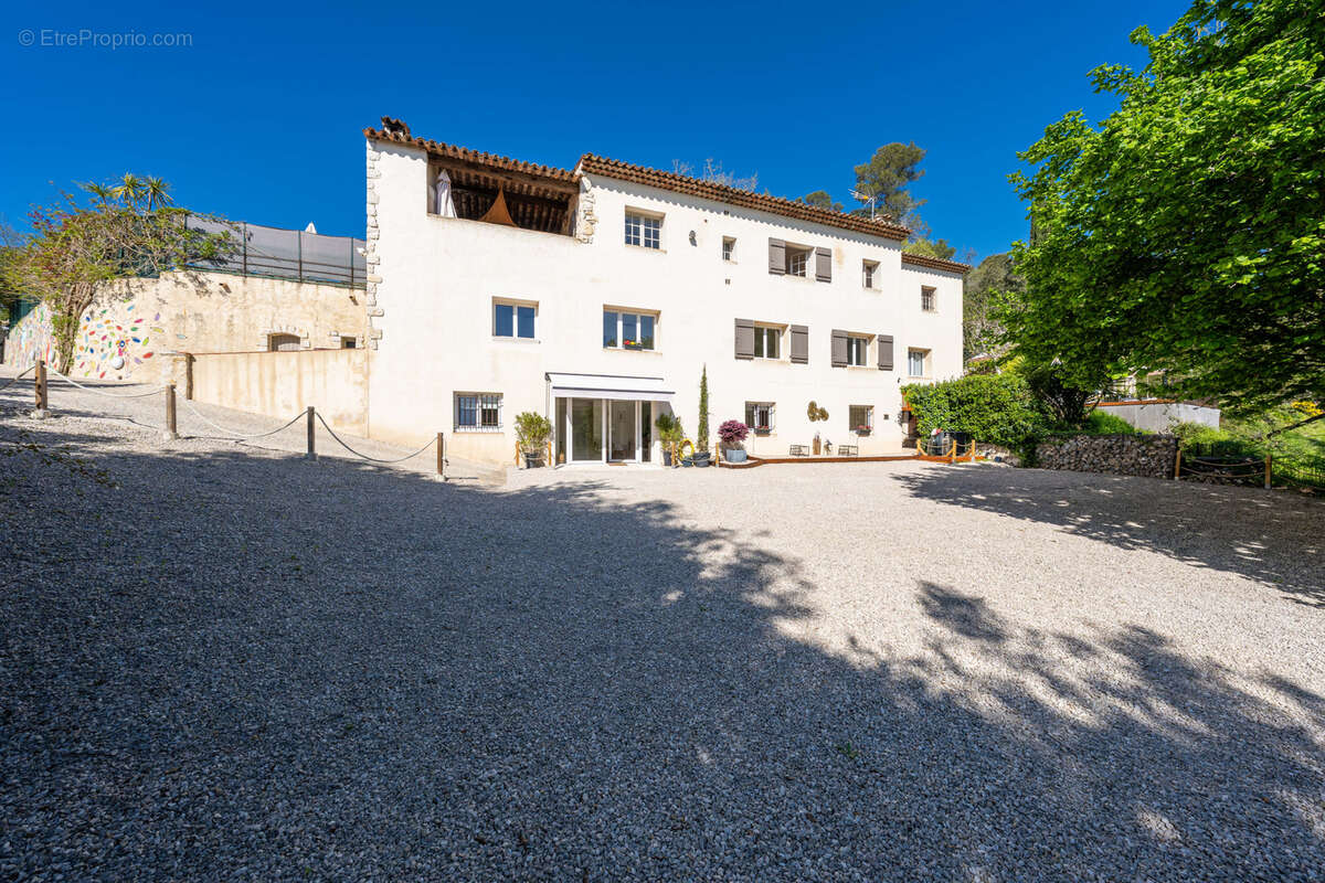 Maison à LA COLLE-SUR-LOUP