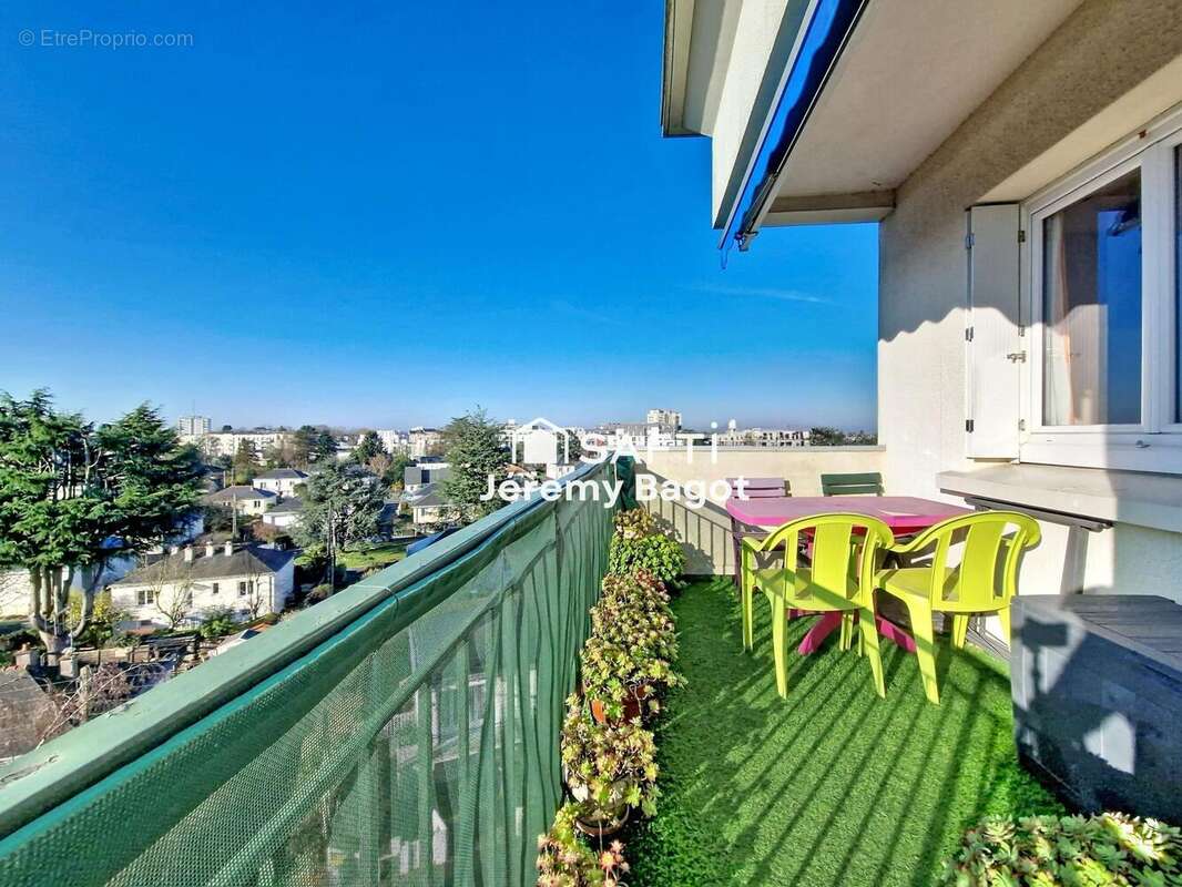 Appartement 84 m² à Tours  - photo 3