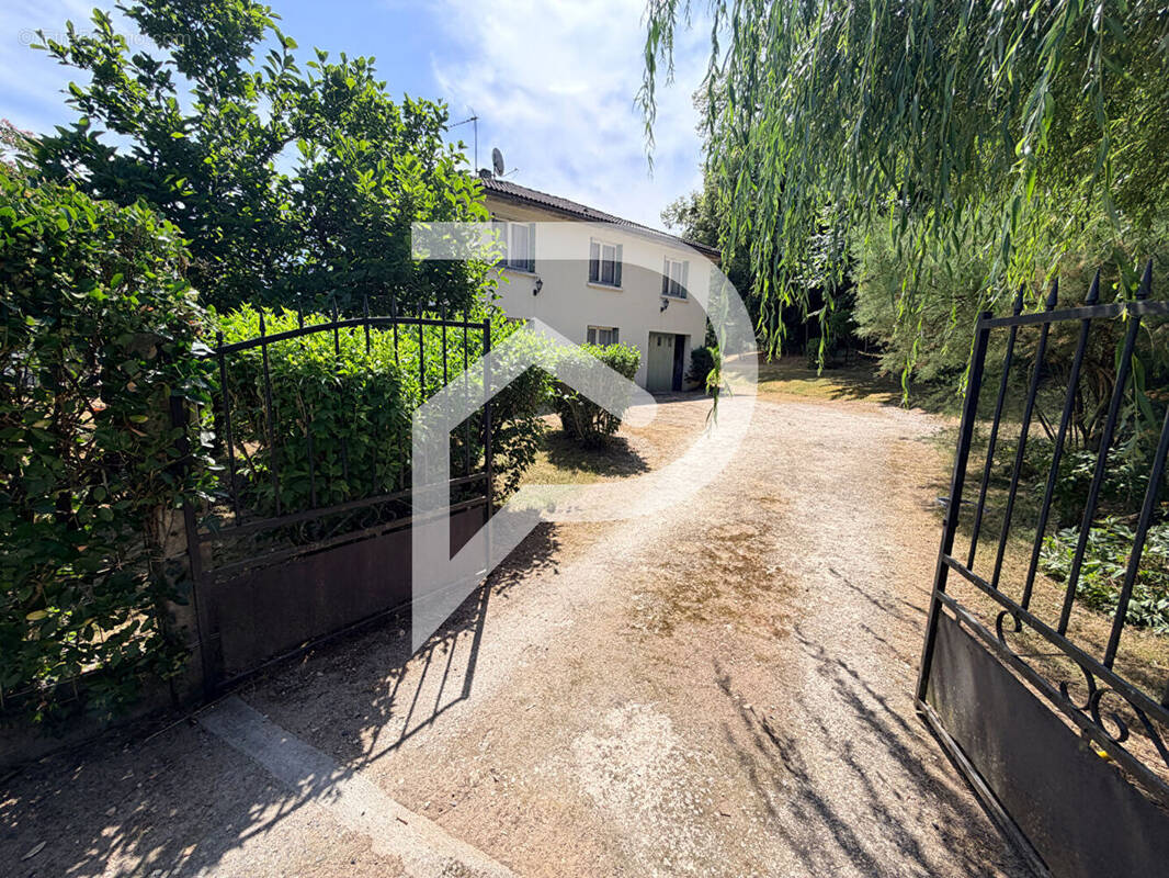 Maison à BASSILLAC