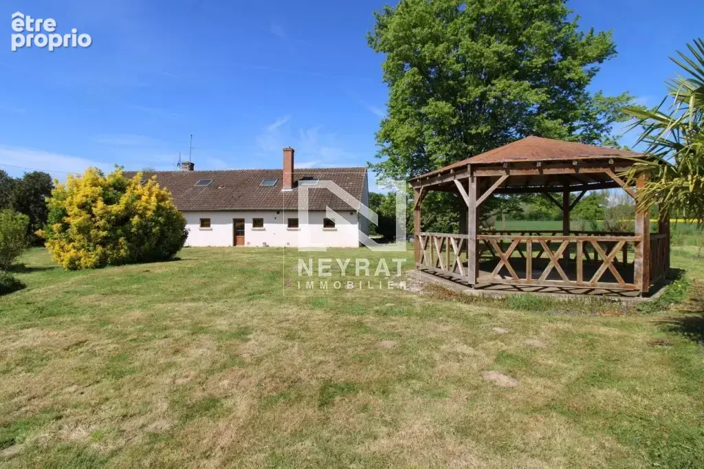 Maison à SAINT-MARTIN-EN-BRESSE