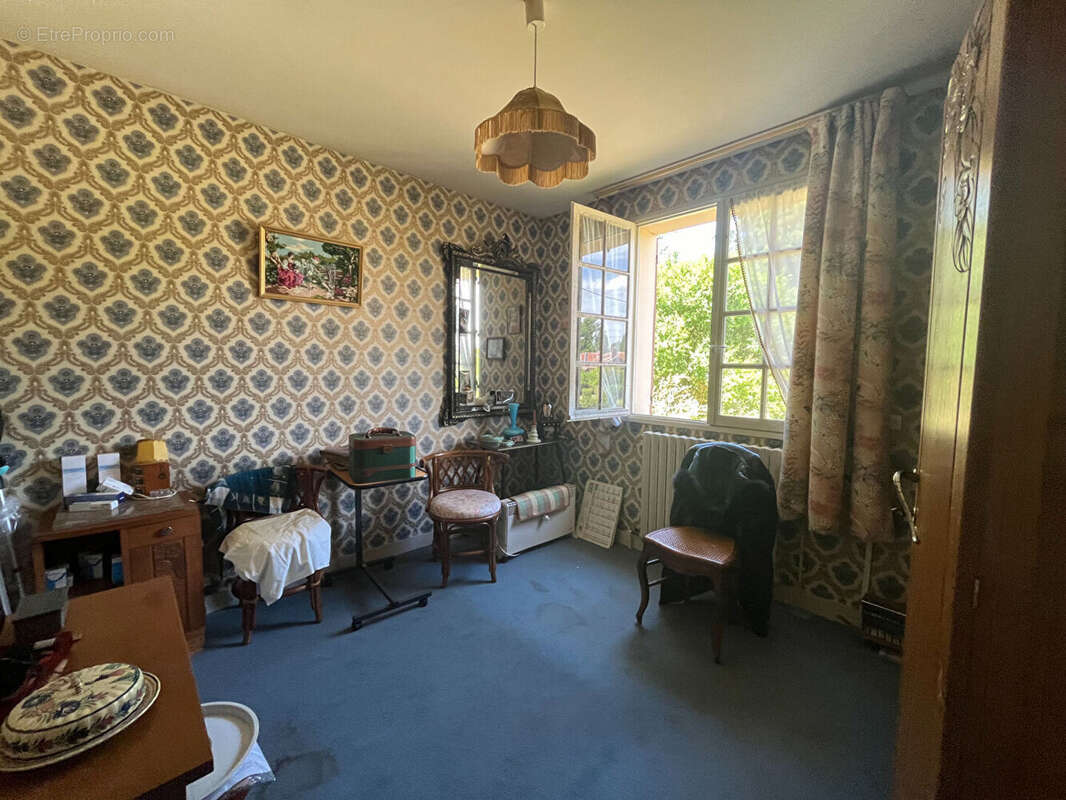 Maison à BRINON-SUR-SAULDRE