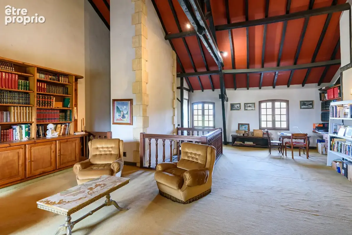 Maison 11 pièce(s) 333m2 - photo 8