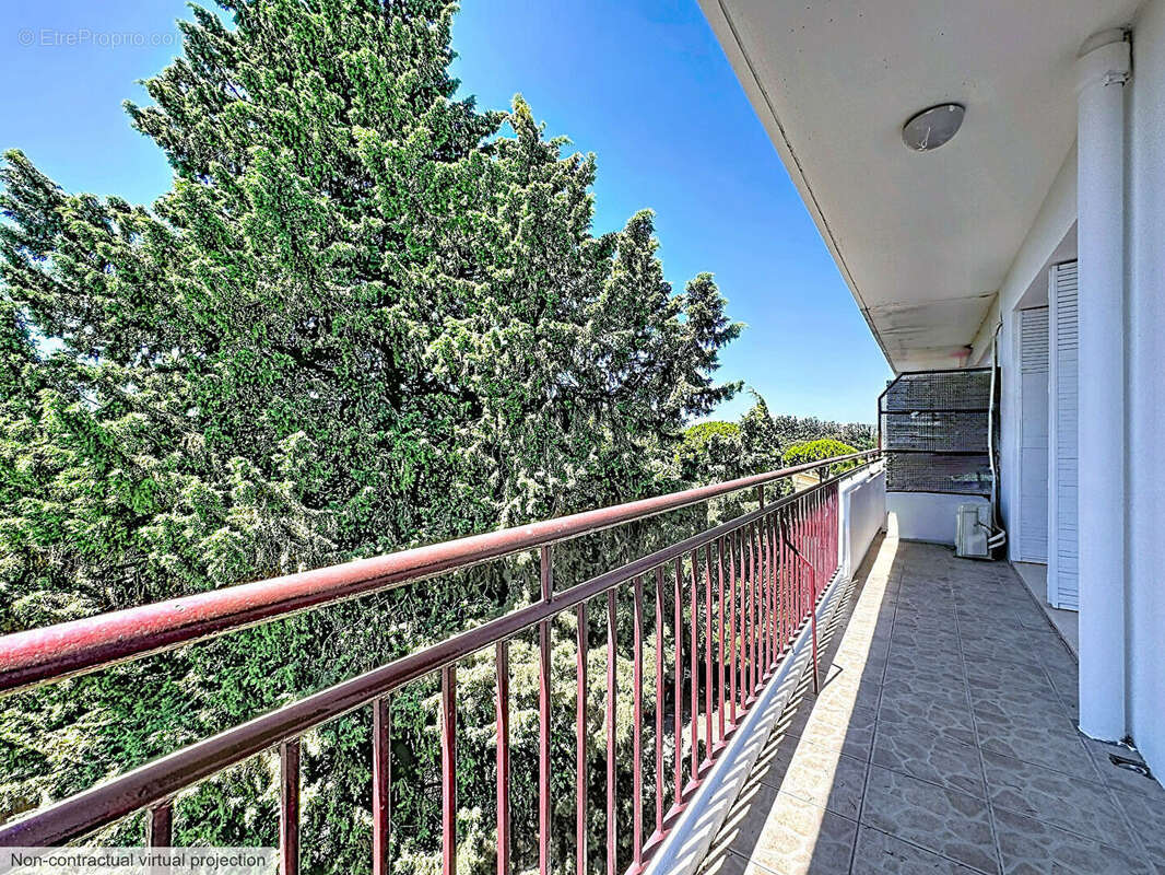 Appartement 4 pièces de 83 m² - 2 balcons- Avenue Eisenhower - photo 12