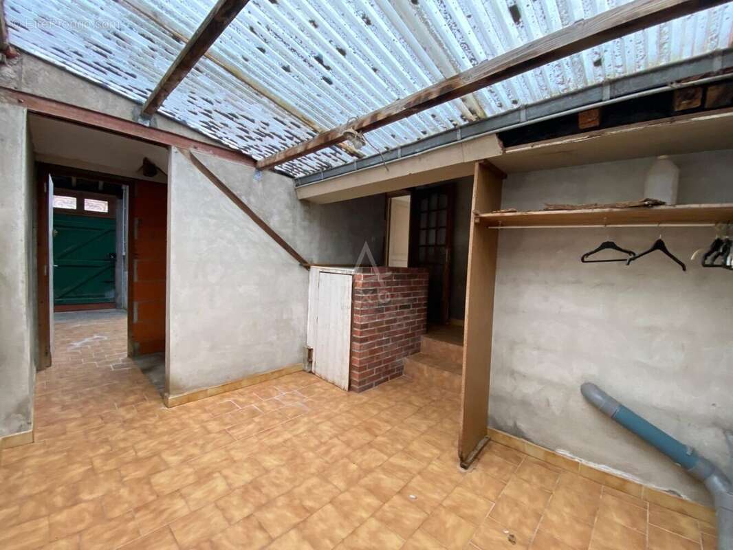 Coullons maison de ville idéal famille ou futur commerce - photo 7