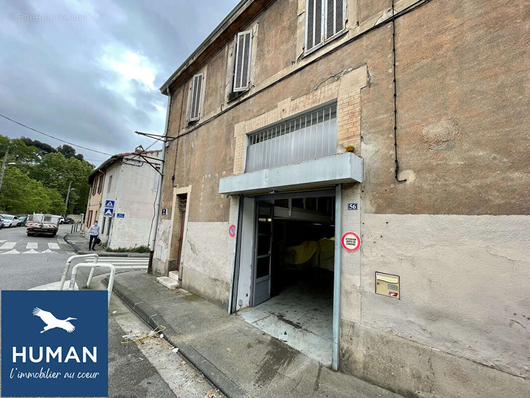 Commerce à MARSEILLE-11E