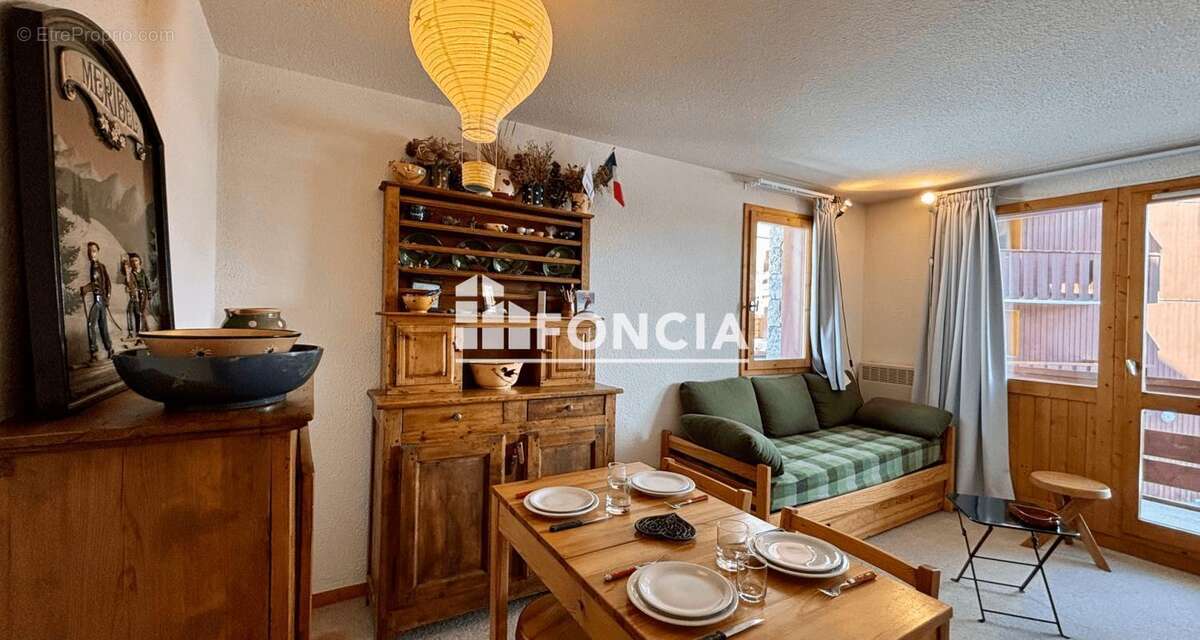 Appartement à LES ALLUES