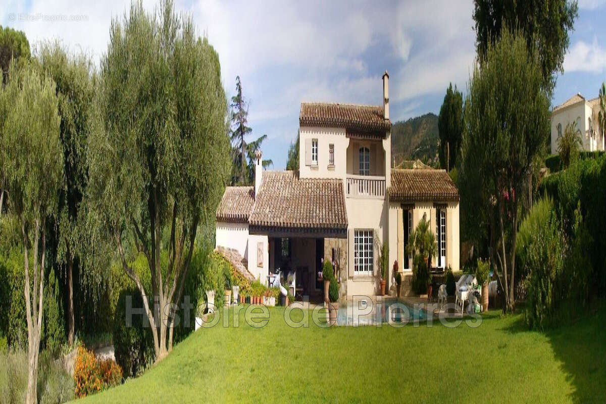 Maison à GRIMAUD