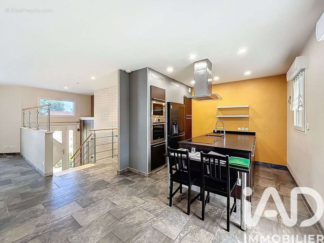 Photo 7 - Maison à AUDUN-LE-ROMAN