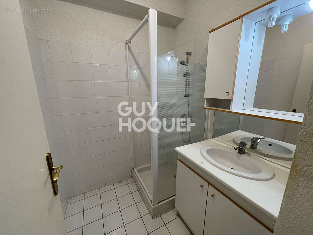 Appartement à PARENTIS-EN-BORN