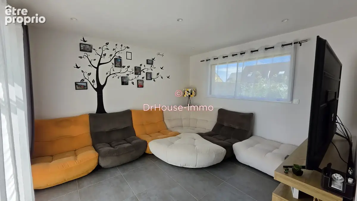 Maison 6 pièces 127 m² à vendre à Change (72560) - photo 3