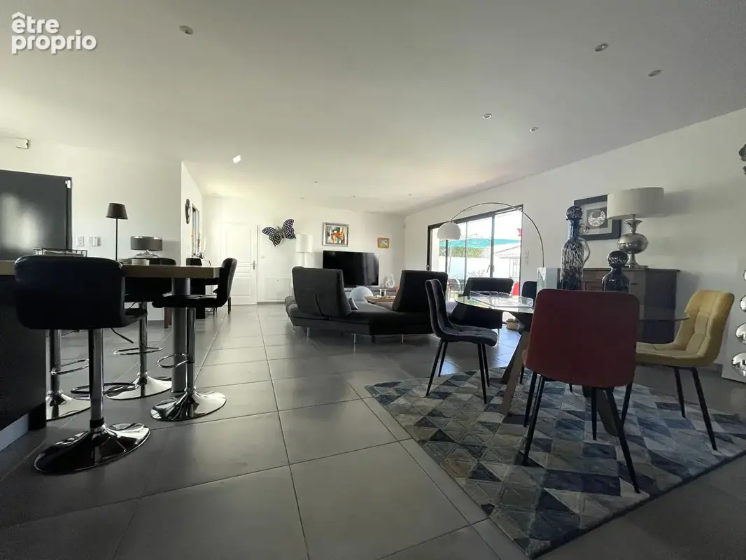 30 MIN de  LA ROCHELLE/ROYAN Maison Saint Agnant 5 pièce(s) 120 m2 - photo 2