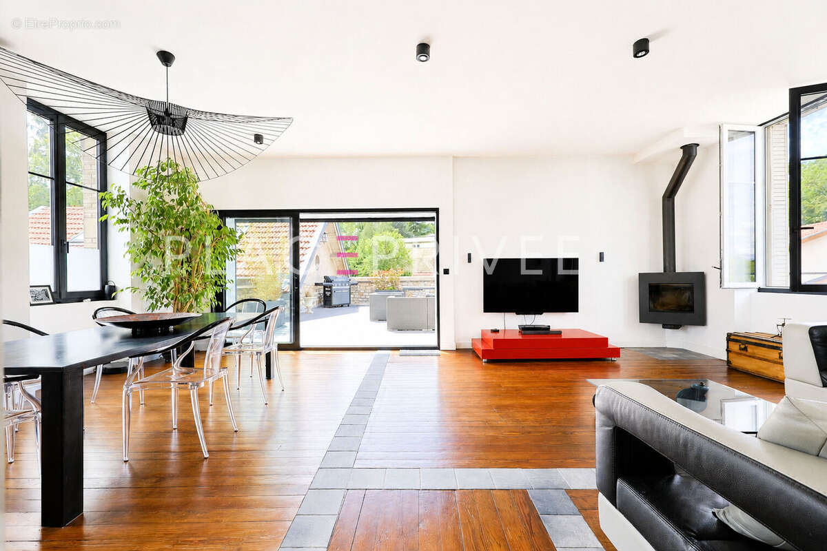 Appartement à HOUDEMONT