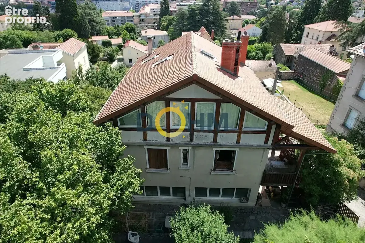 LE PUY EN VELAY ! Maison 2 logements 199m2 avec jardin et garage - photo 17