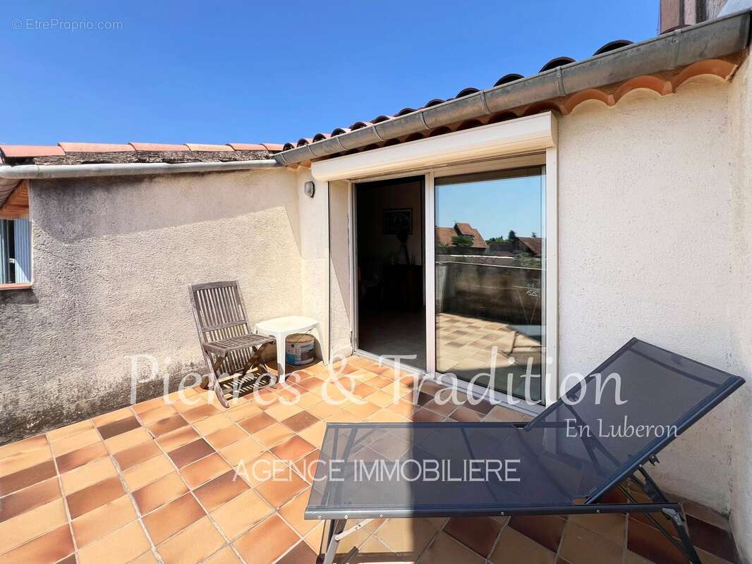 Appartement à APT