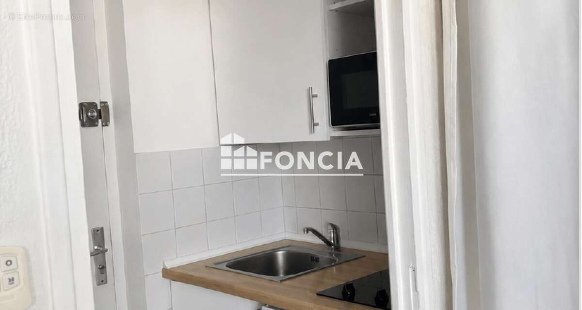 Appartement à VILLENEUVE-LOUBET