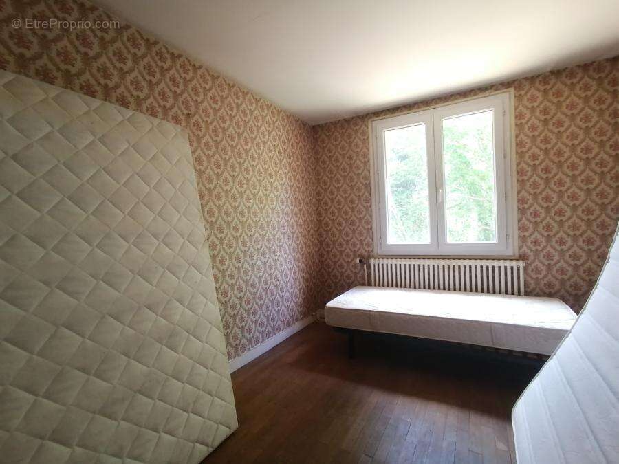 Maison à LARRE
