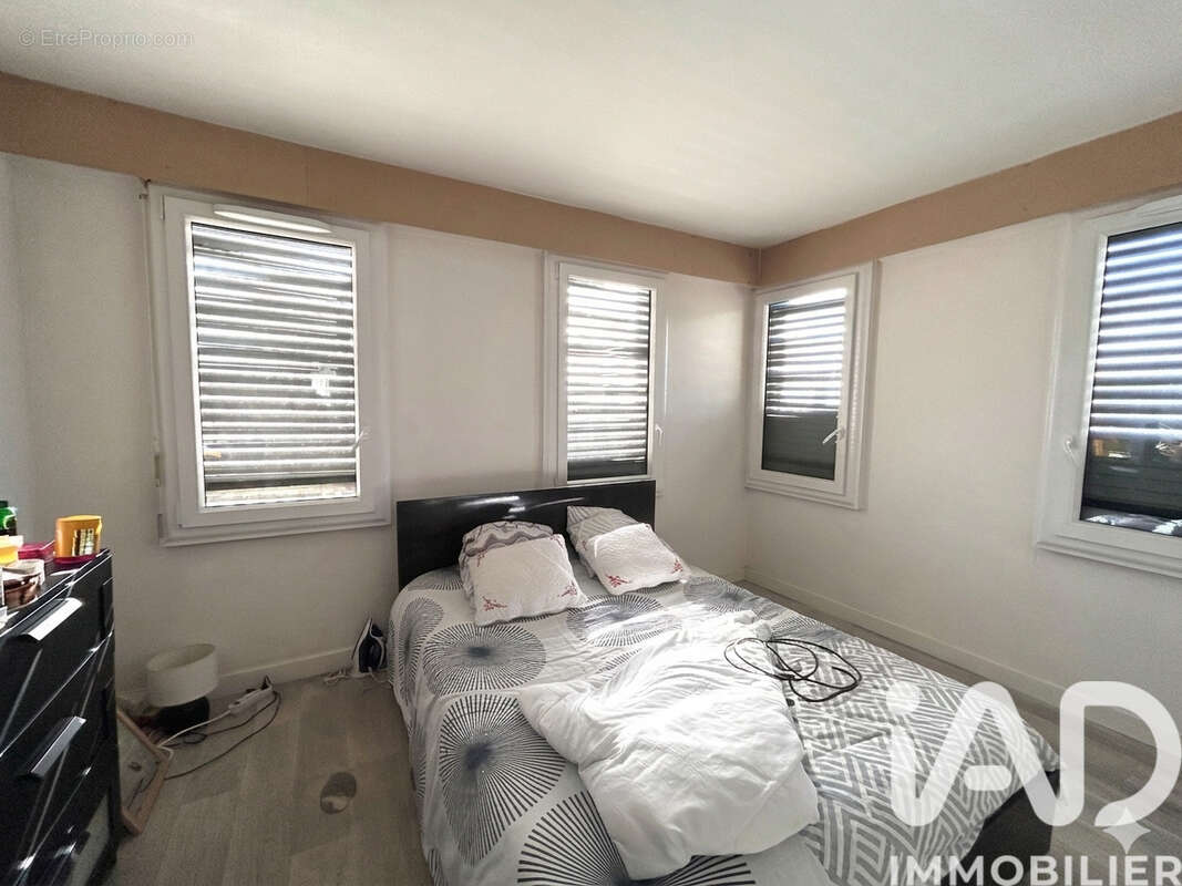Photo 6 - Appartement à SARCELLES