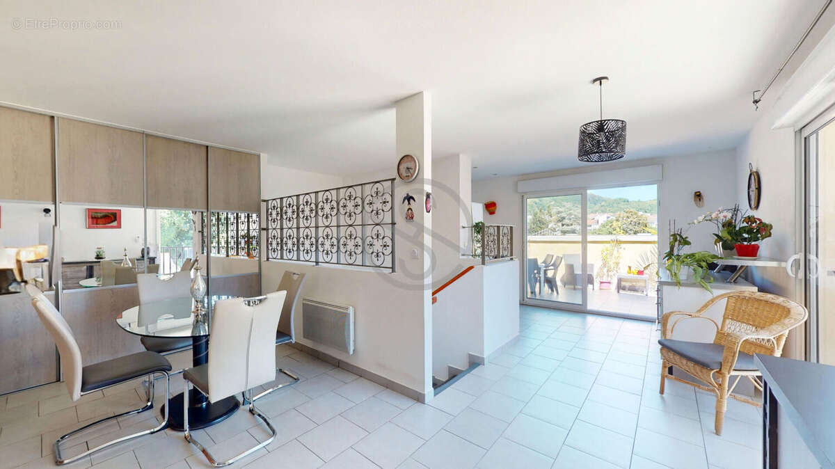 Appartement à VOIRON