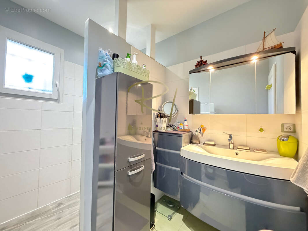 A vendre villa de plain pied-sud ardeche - photo 8