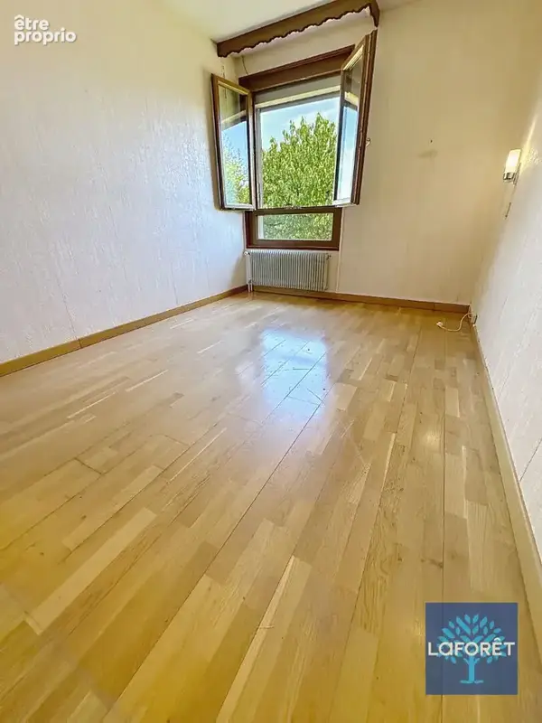 Jarville Montaigu  Maison familiale de 190 m2 Grand Jardin  5/6  Chambres Garage 2 voitures - photo 11
