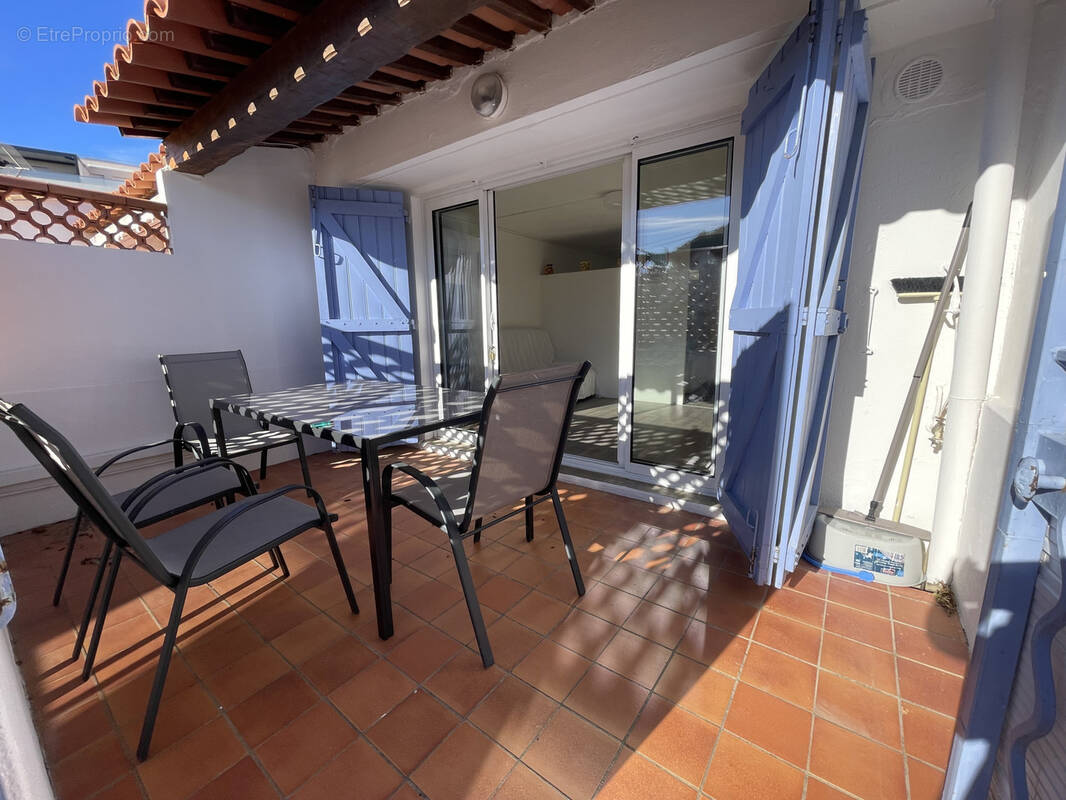 Appartement à BORMES-LES-MIMOSAS