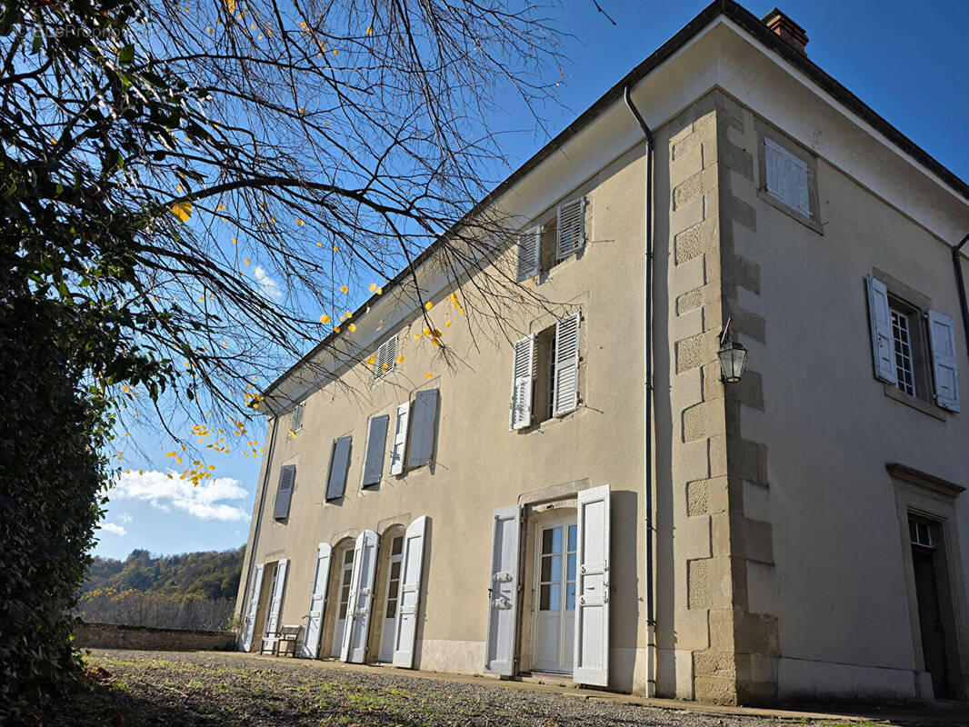 Maison à CHARMES-SUR-L'HERBASSE