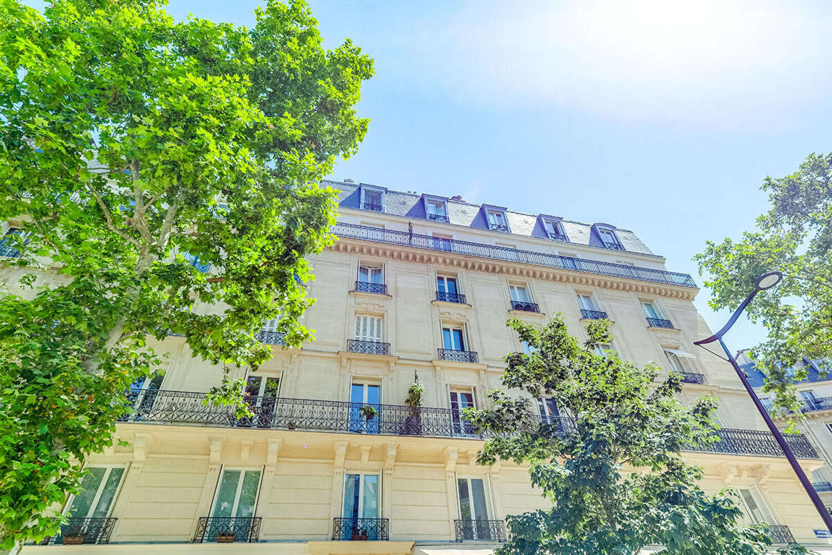 Paris - 17 - ternes. - photo 13