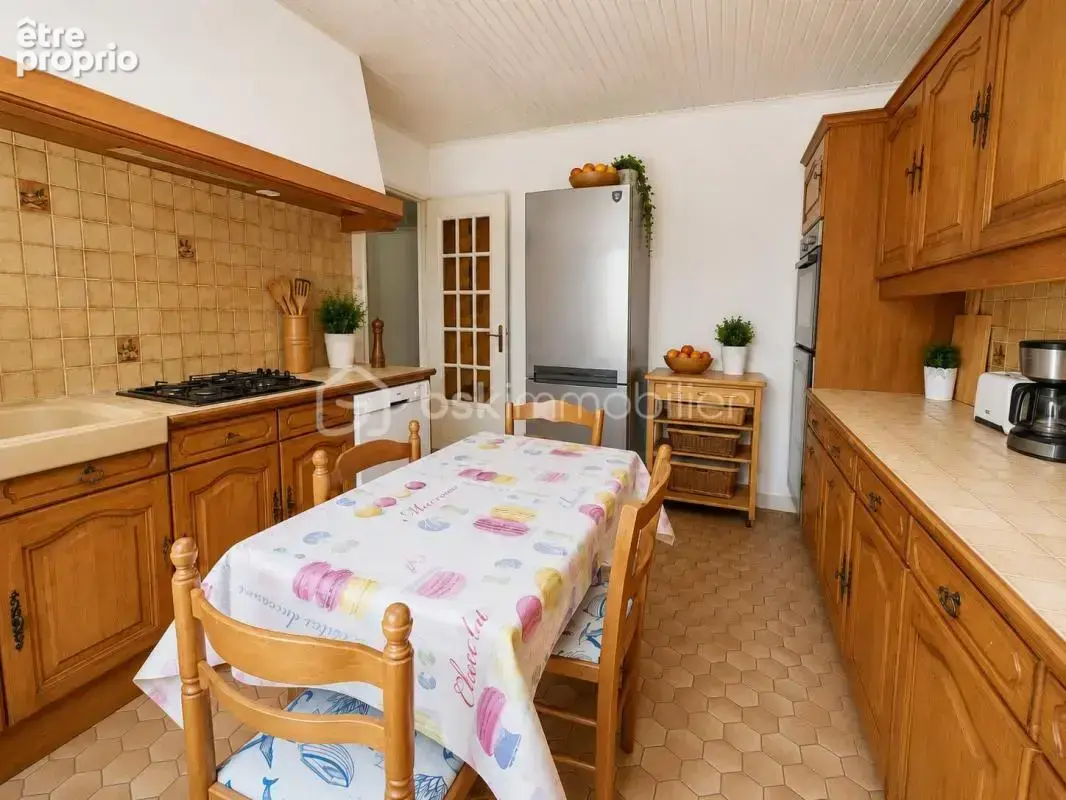 Entre CHARTRES et DREUX, maison de plein pied de 120 m² sur terrain plat et clos sans vis à vis de 2060 m² - photo 10