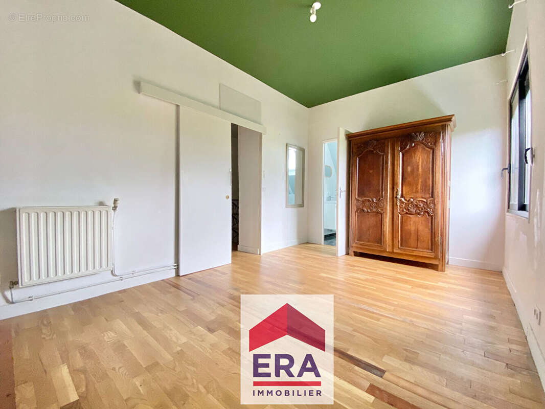 Maison à SARTROUVILLE