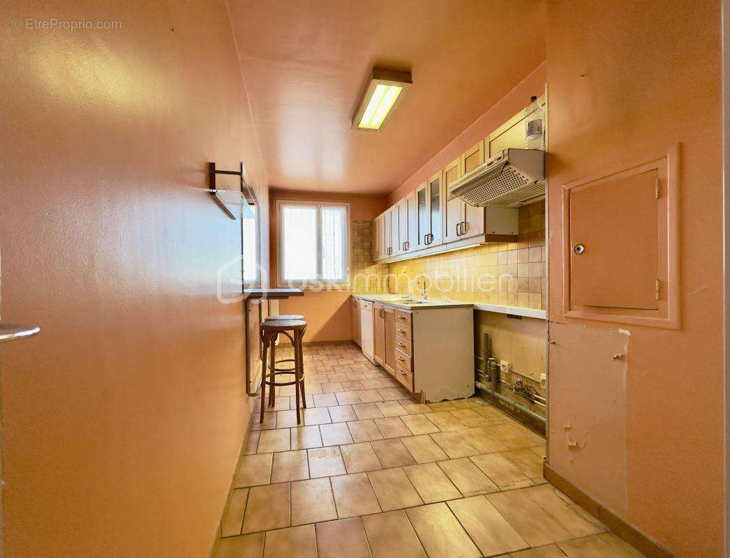 Appartement à STAINS