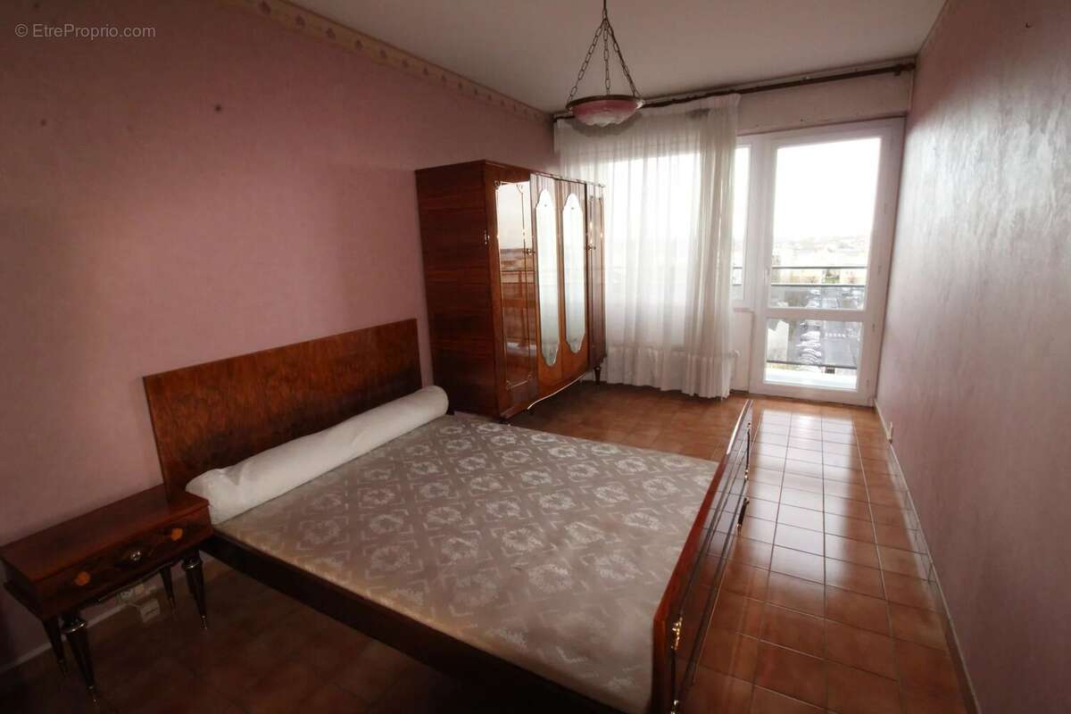 Appartement à MELUN