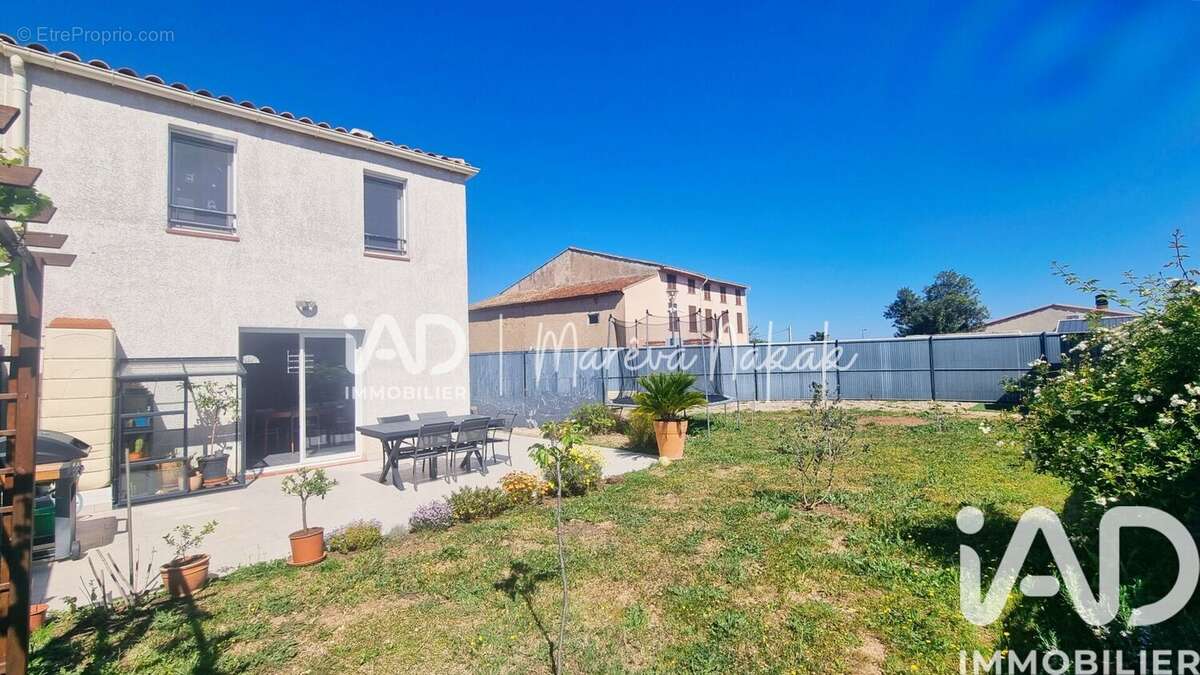 Photo 1 - Maison à LE MUY