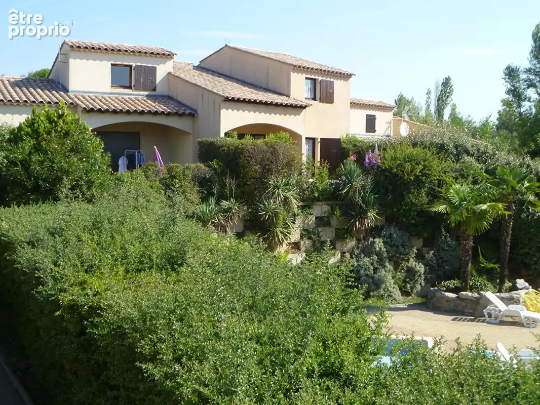 Maison à SAINT-SAUVEUR-DE-CRUZIERES