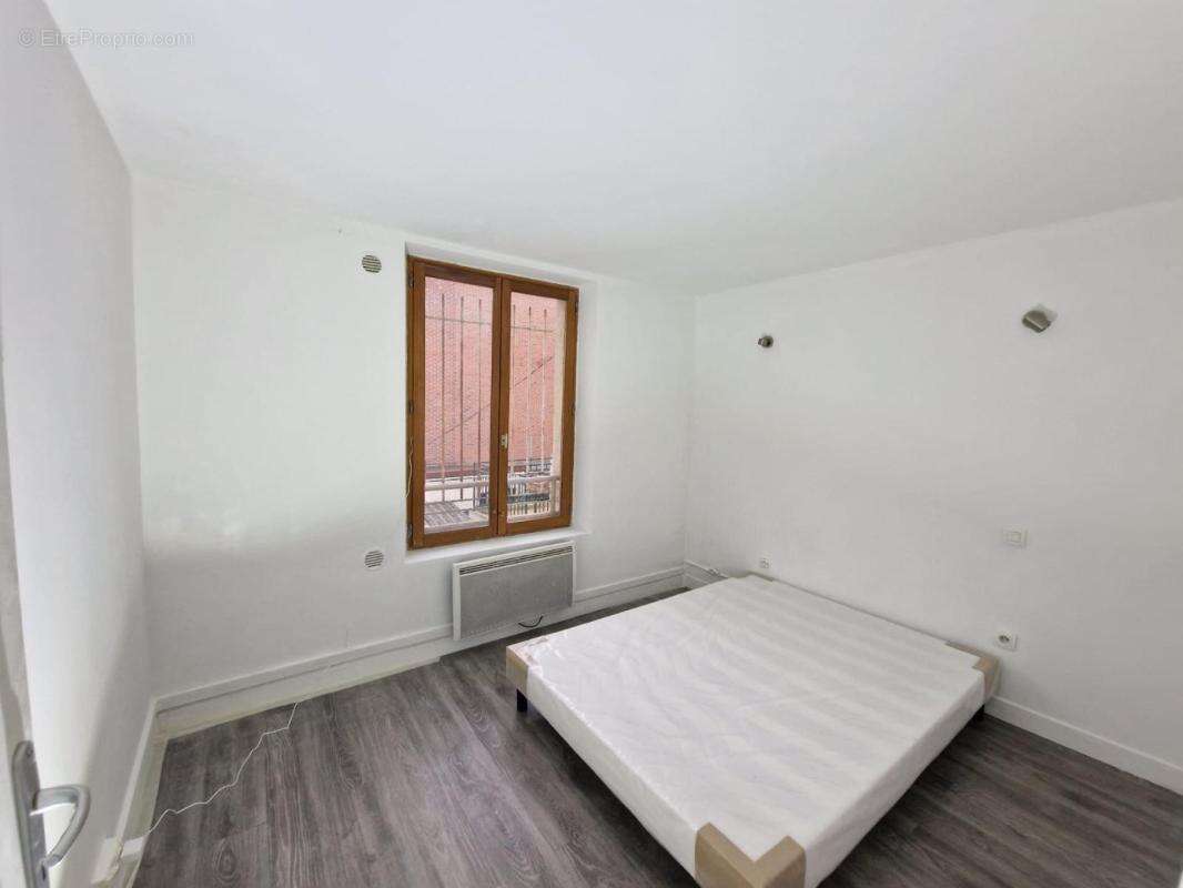 Appartement à PIERREFITTE-SUR-SEINE