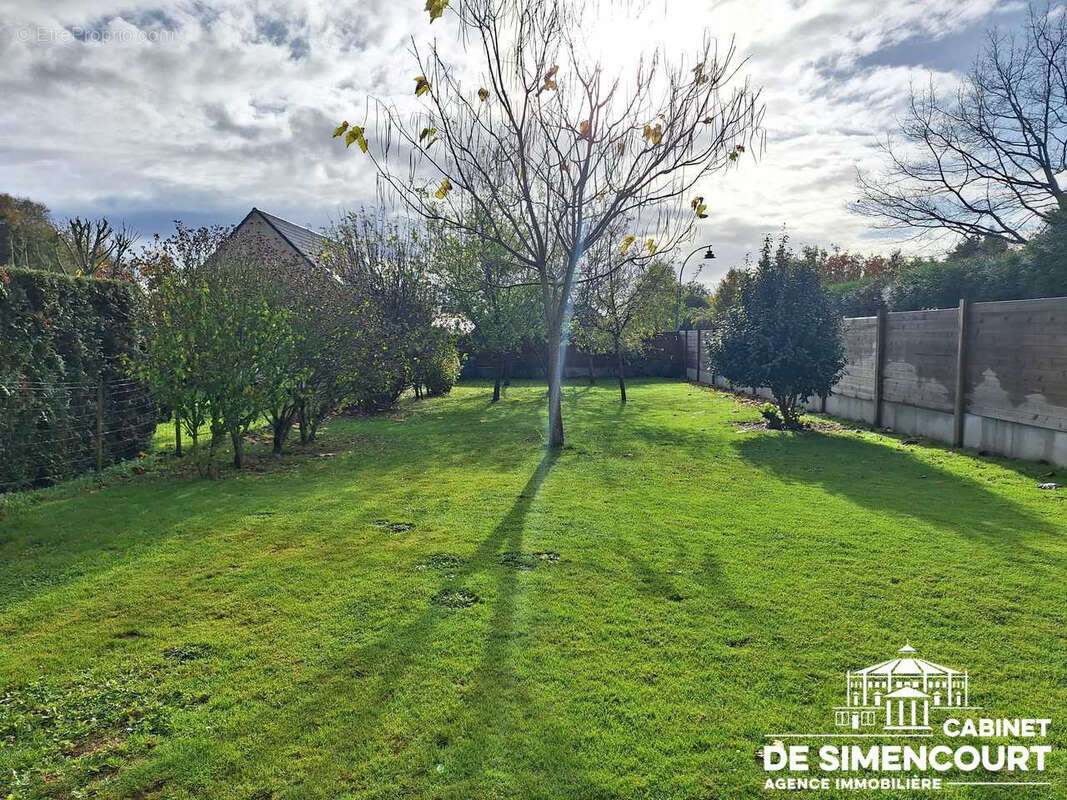 Maison à RAINNEVILLE