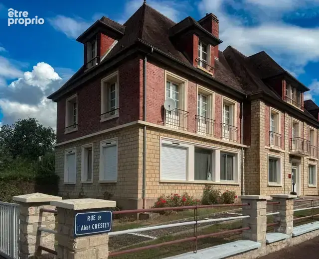 Immeuble d'habitation et de rapport en centre-ville - photo 2