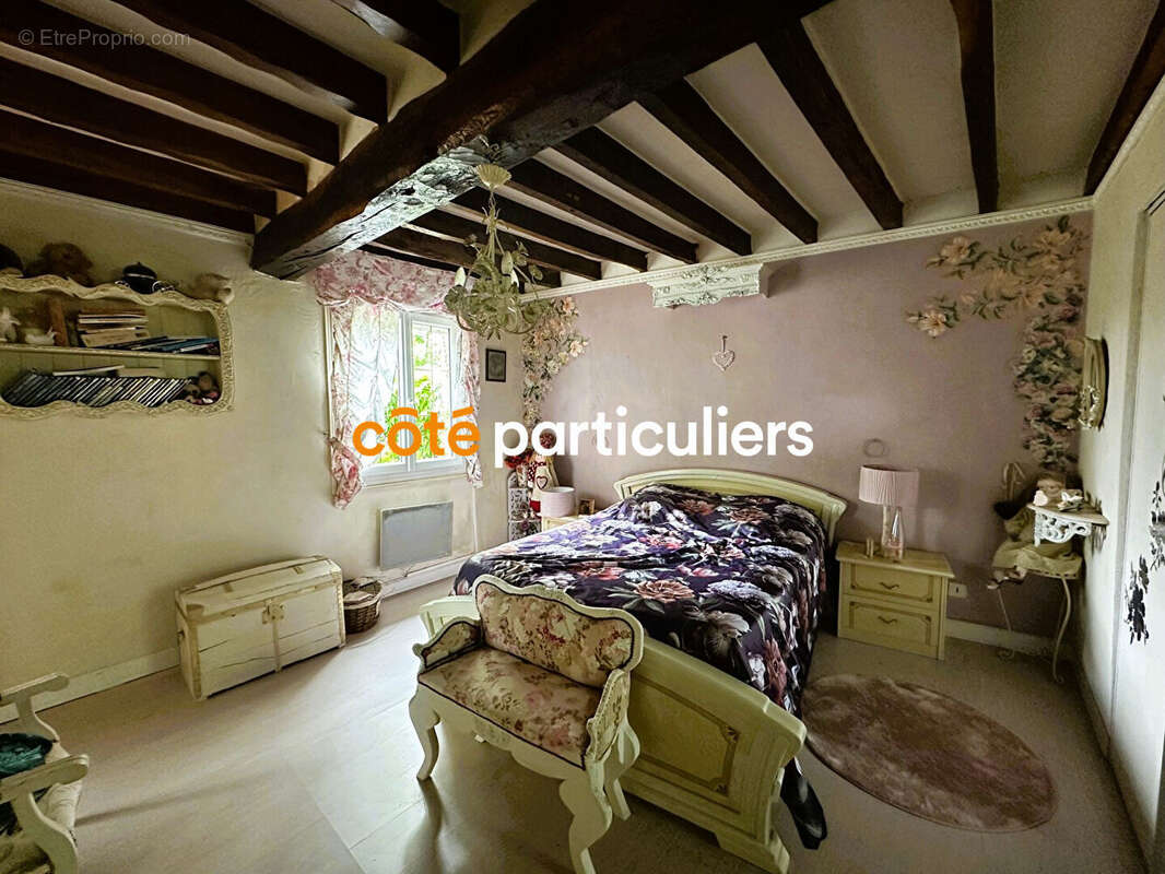 Maison à GROSSOEUVRE